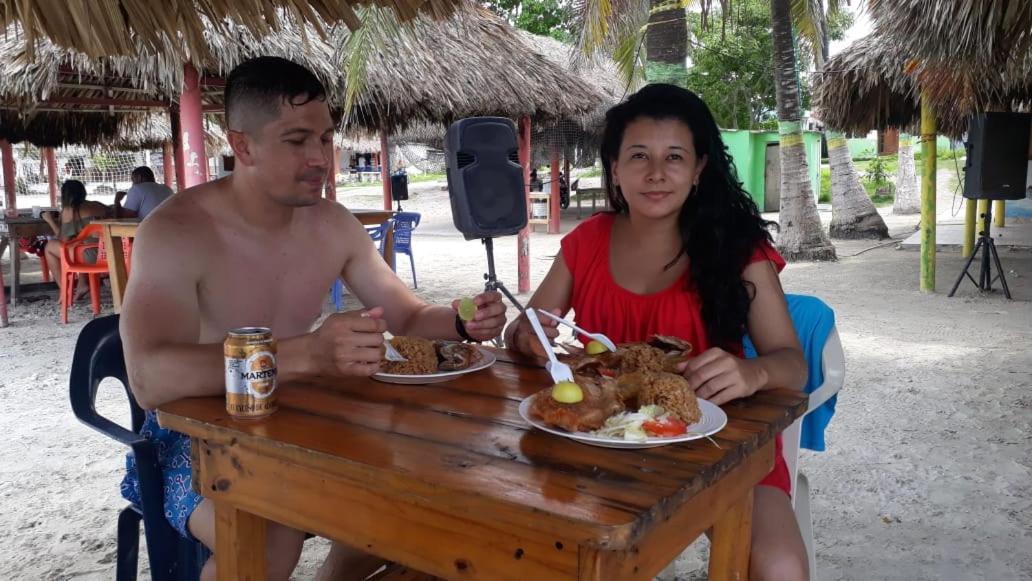 Paraiso Beach Hotel Tierra Bomba Island Eksteriør billede